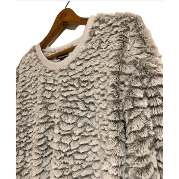Gray FUZZY Sweater - Knapp Studio - Size Medium - Picture 3 of 8